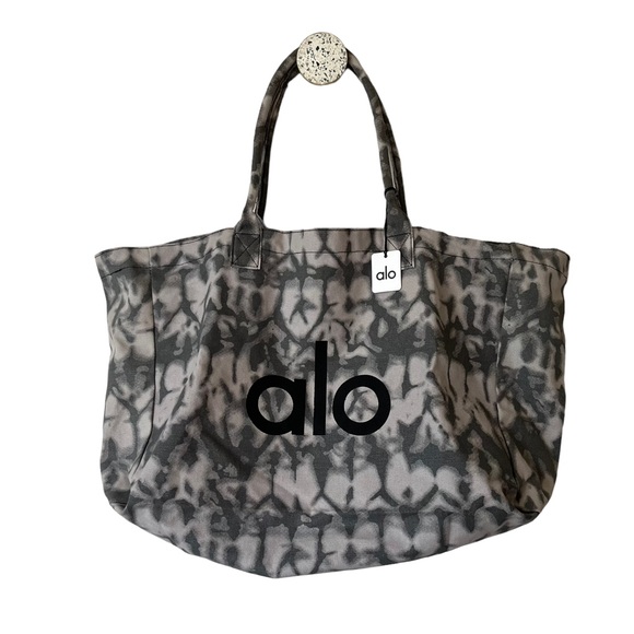 ALO Yoga Bags Nwt Alo Yoga Carry It All Gray Tie Dye Tote Large Gym